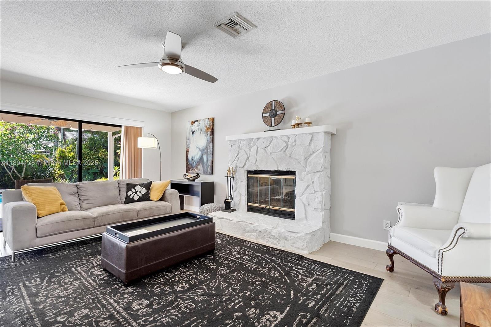 5630 W Waterford Dr, Davie, Florida image 22