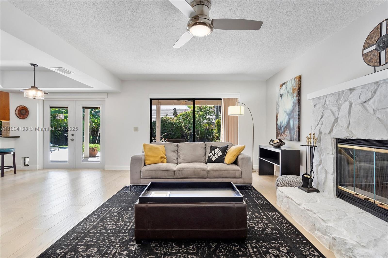 5630 W Waterford Dr, Davie, Florida image 23