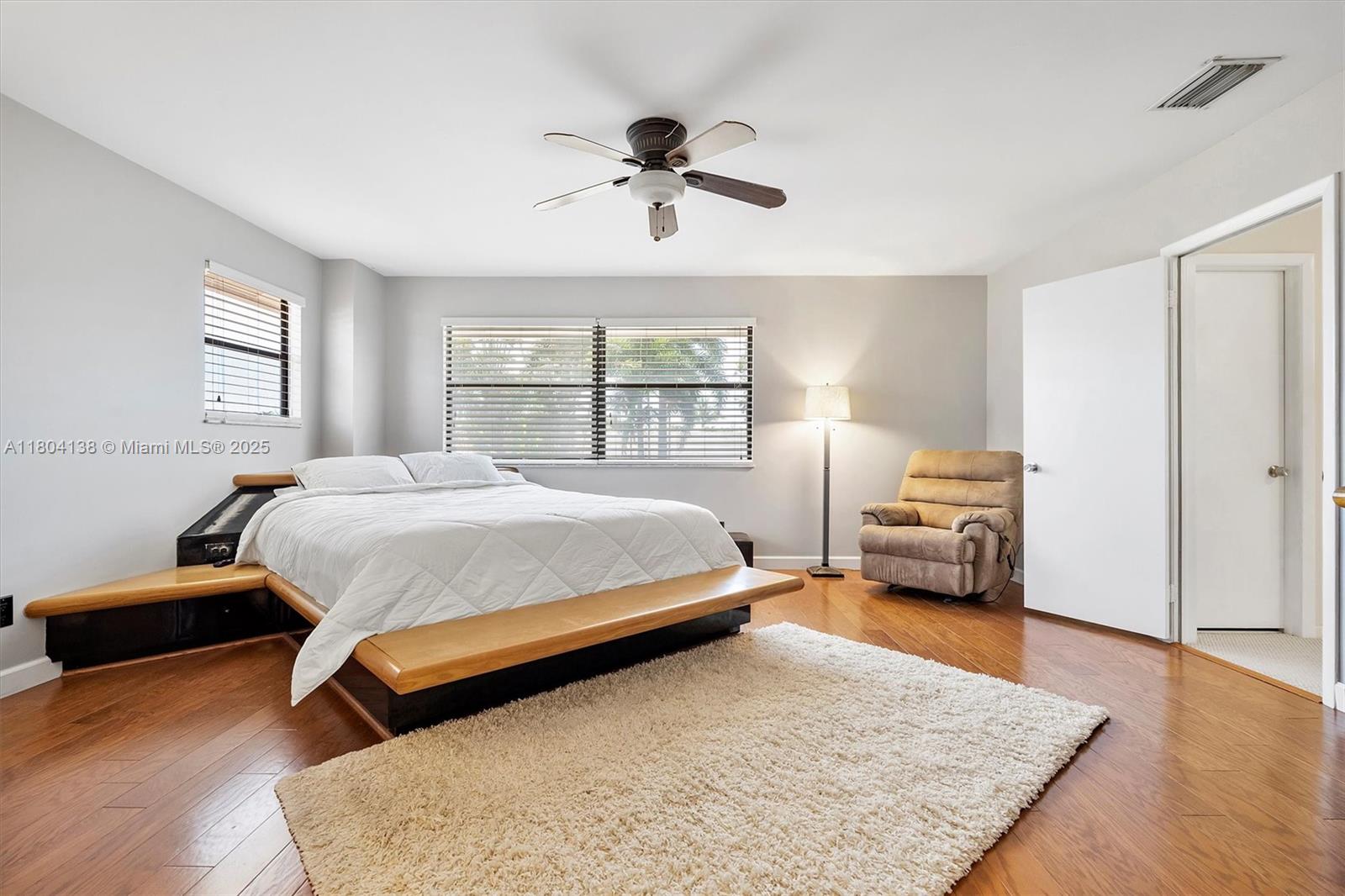 5630 W Waterford Dr, Davie, Florida image 29