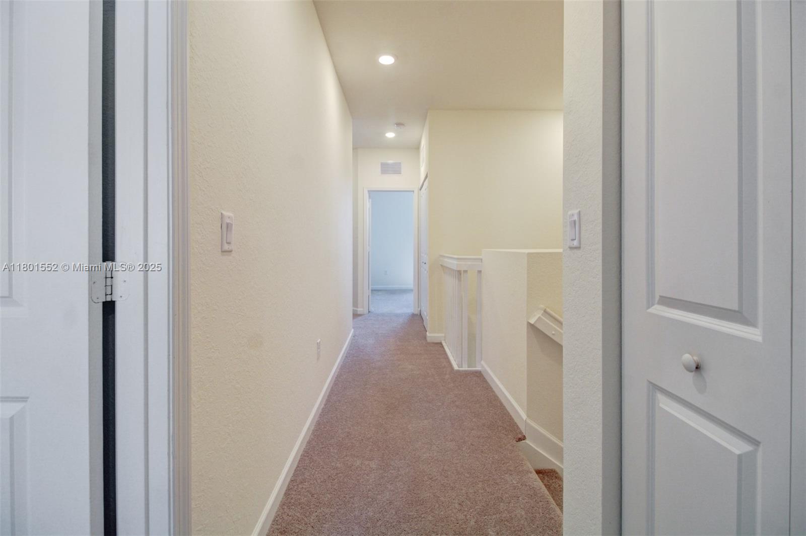 11094 W 33rd Way, Hialeah, Florida image 18