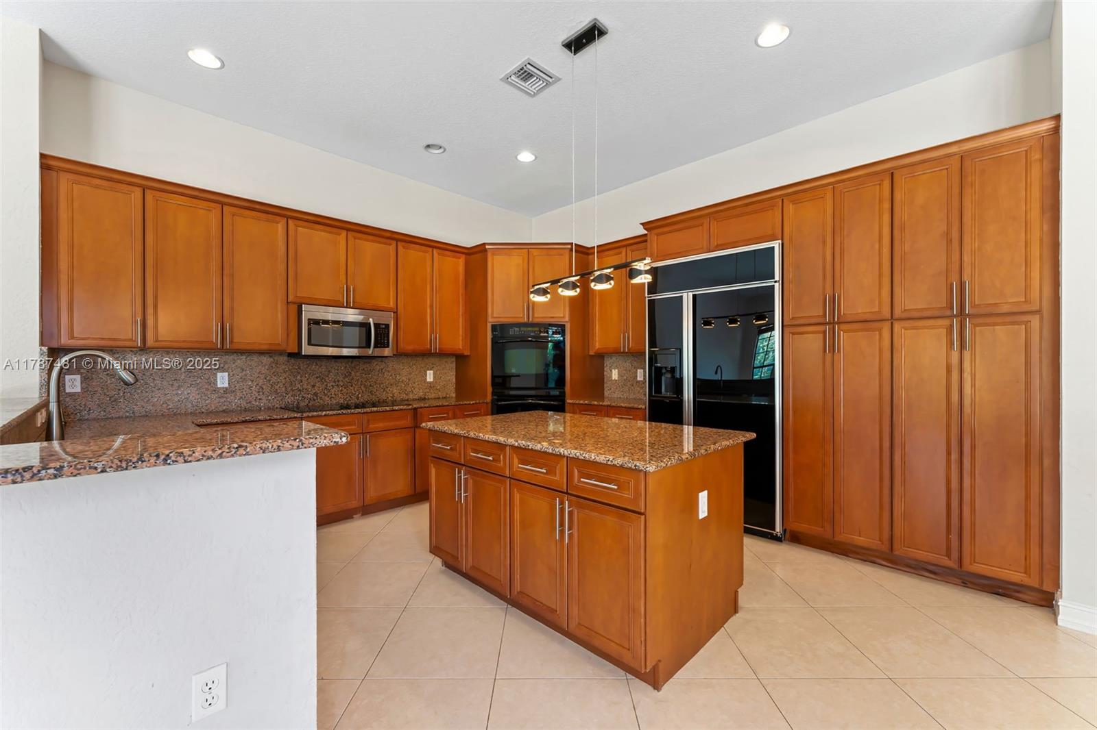 3816 NW 88th Ter, Cooper City, Florida image 17