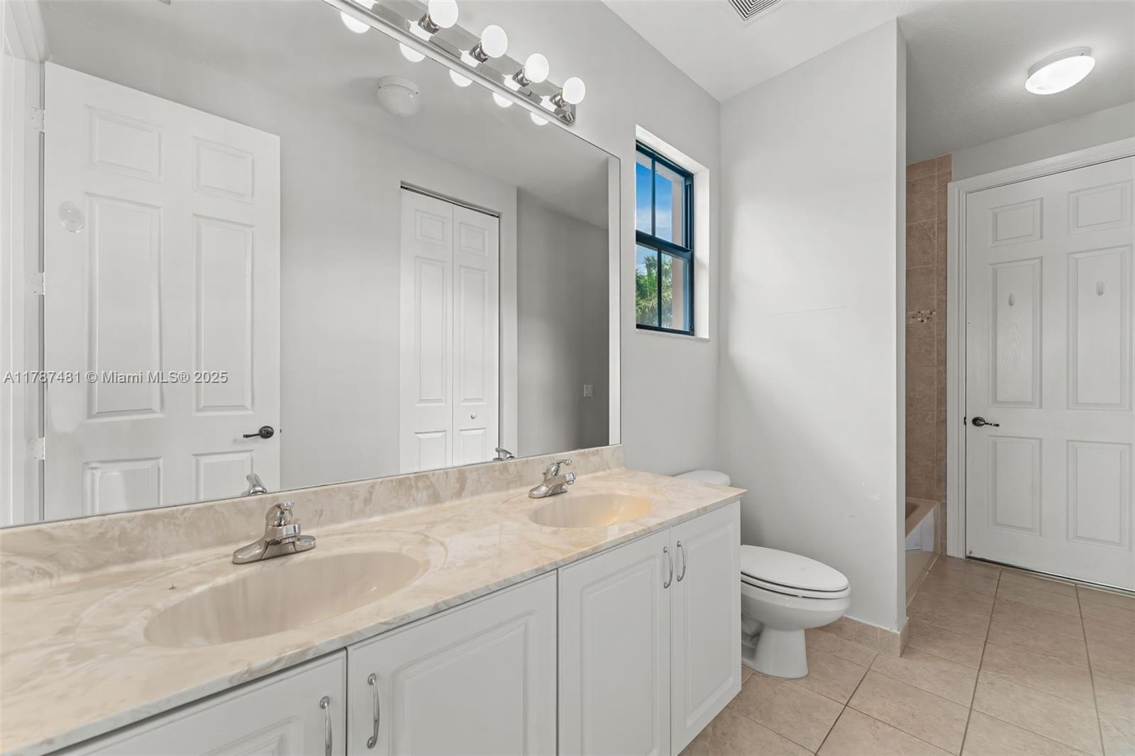 3816 NW 88th Ter, Cooper City, Florida image 32