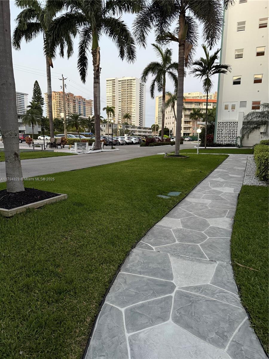 3209 S Ocean Dr #2M, Hallandale Beach, Florida image 32