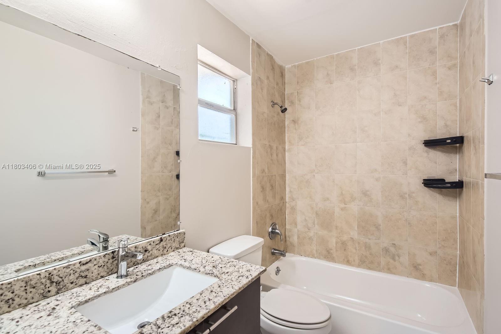 3226 NW 41st St, Lauderdale Lakes, Florida image 17