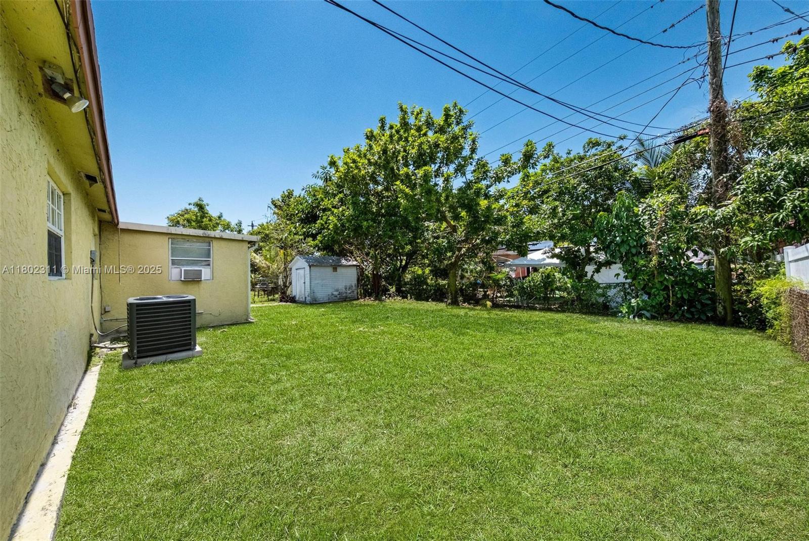 4240 NW 22nd St, Lauderhill, Florida image 33