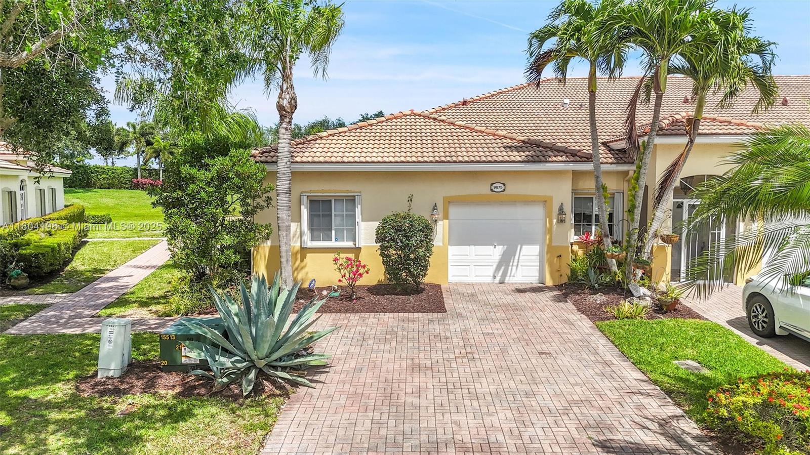 Property photo # 1