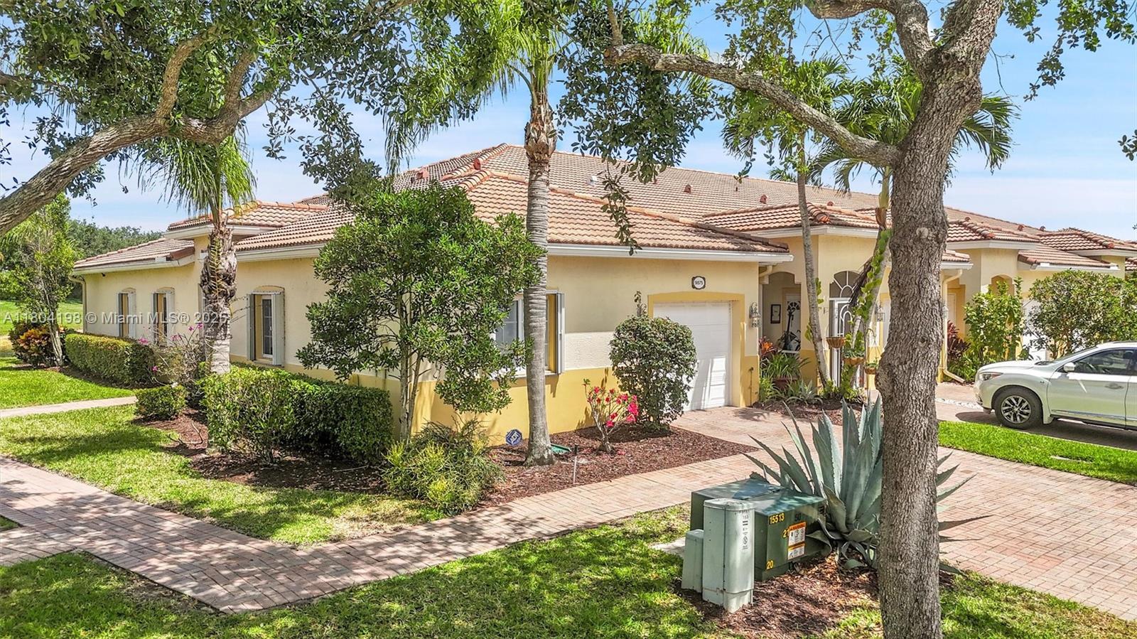 Property photo # 4