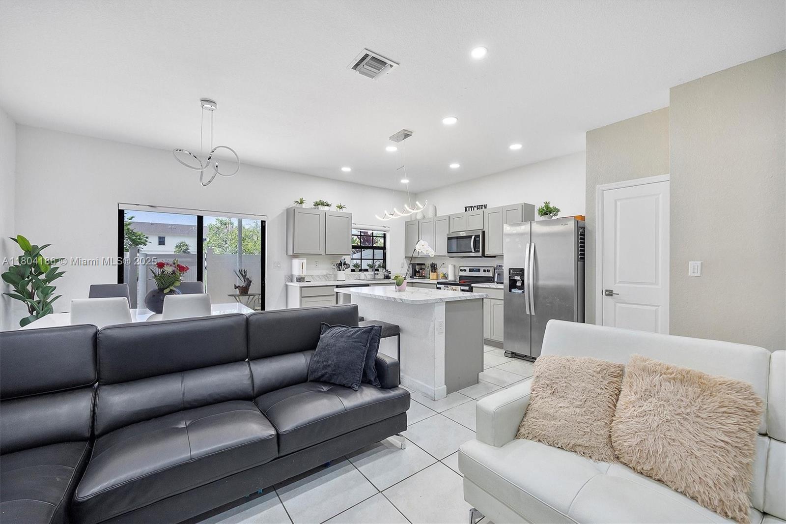 Property photo # 2