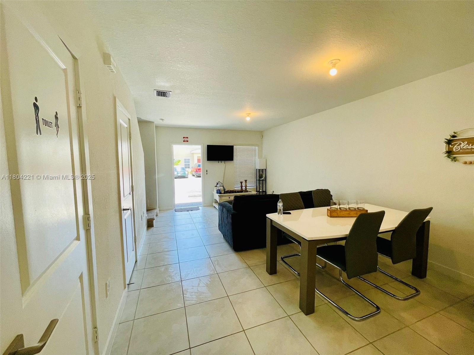 448 NE 4th St, Florida City, Florida image 12