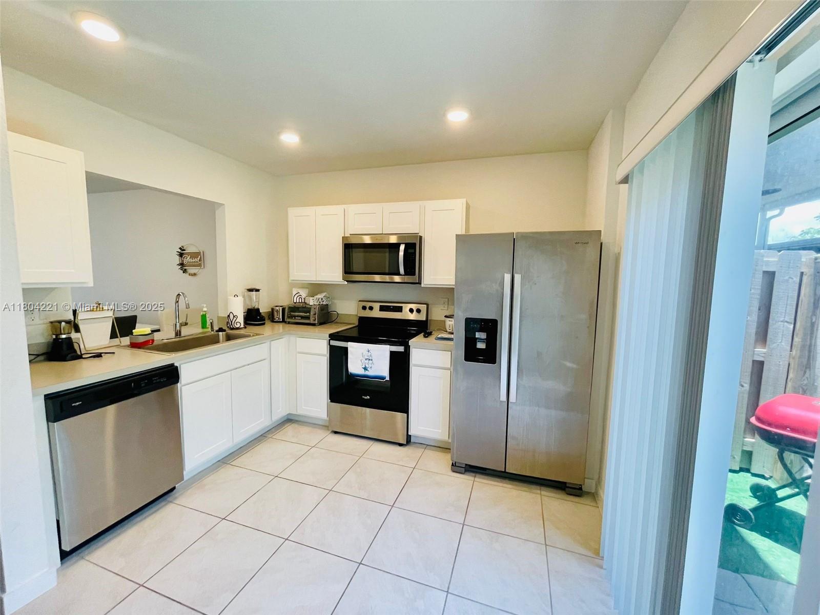 448 NE 4th St, Florida City, Florida image 14