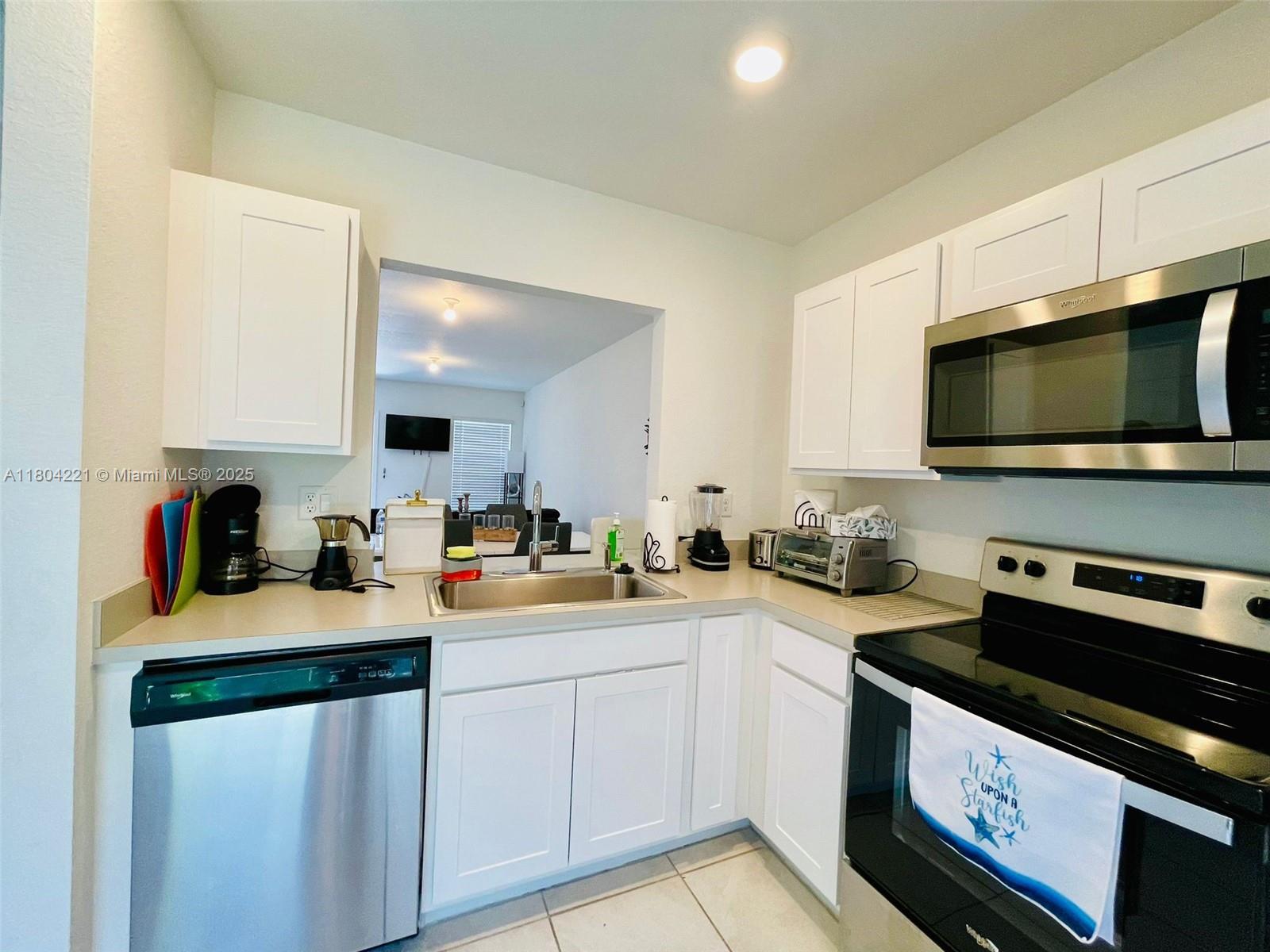448 NE 4th St, Florida City, Florida image 15