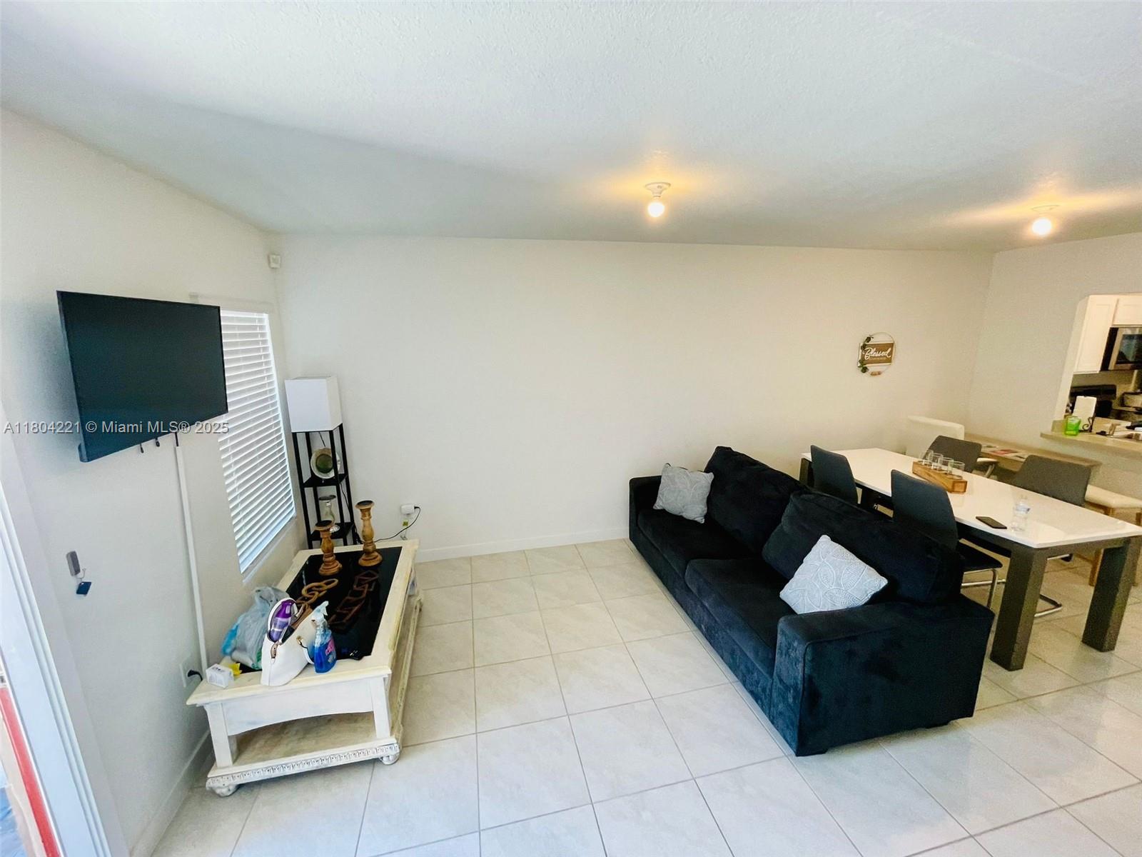 448 NE 4th St, Florida City, Florida image 4
