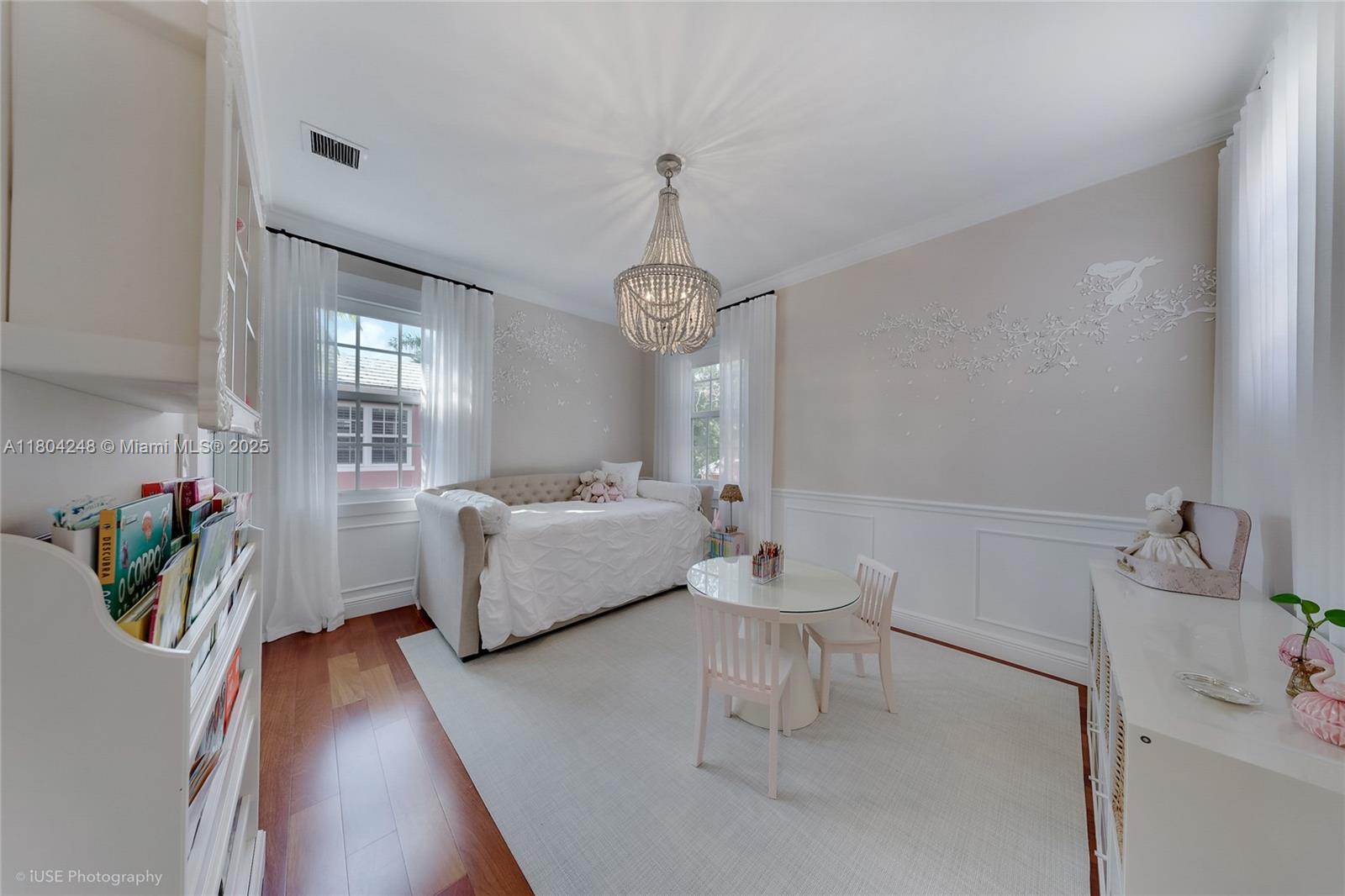 Listing Photo 17