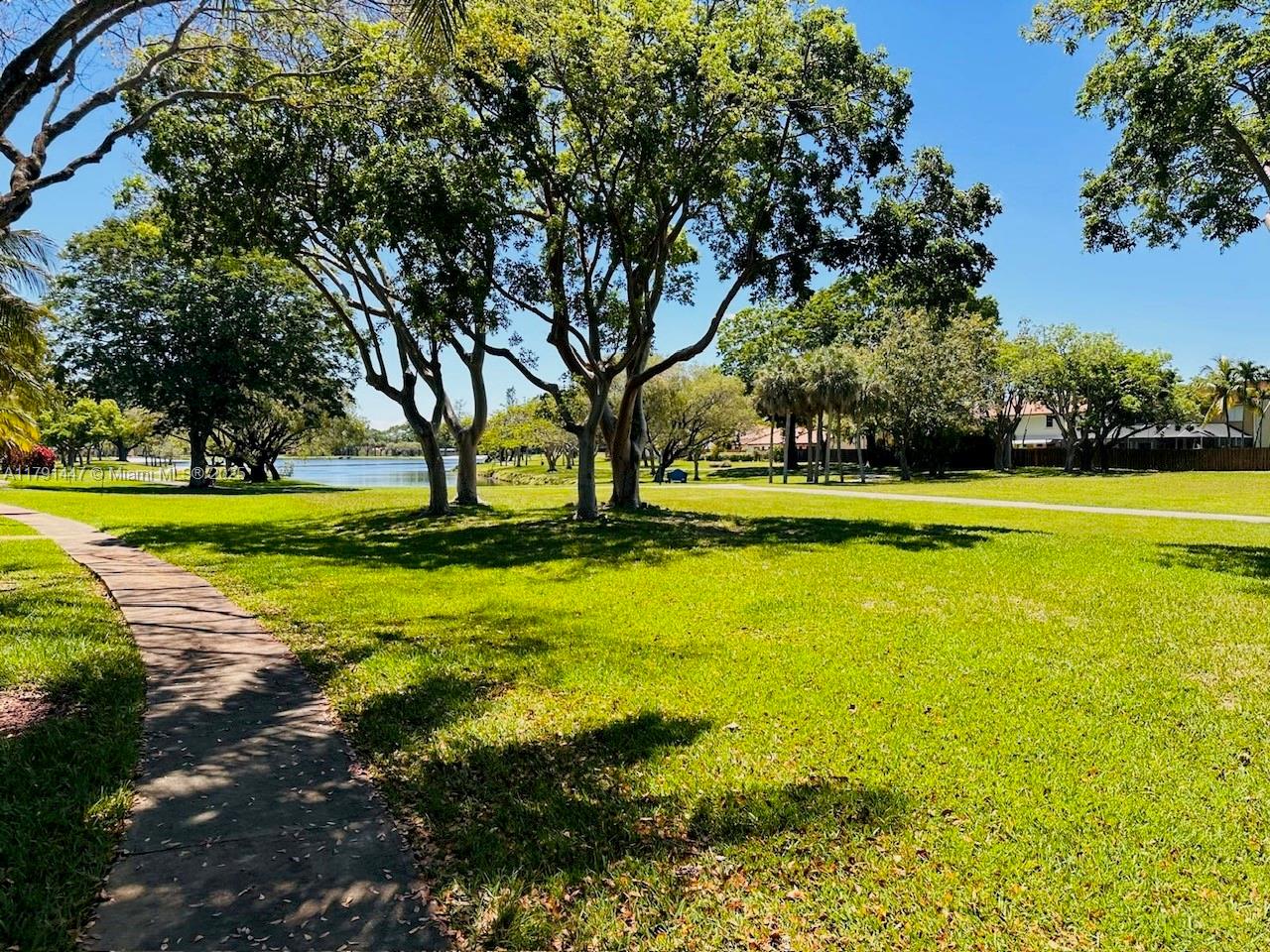 15680 SW 106th Ln #804, Miami, Florida image 22
