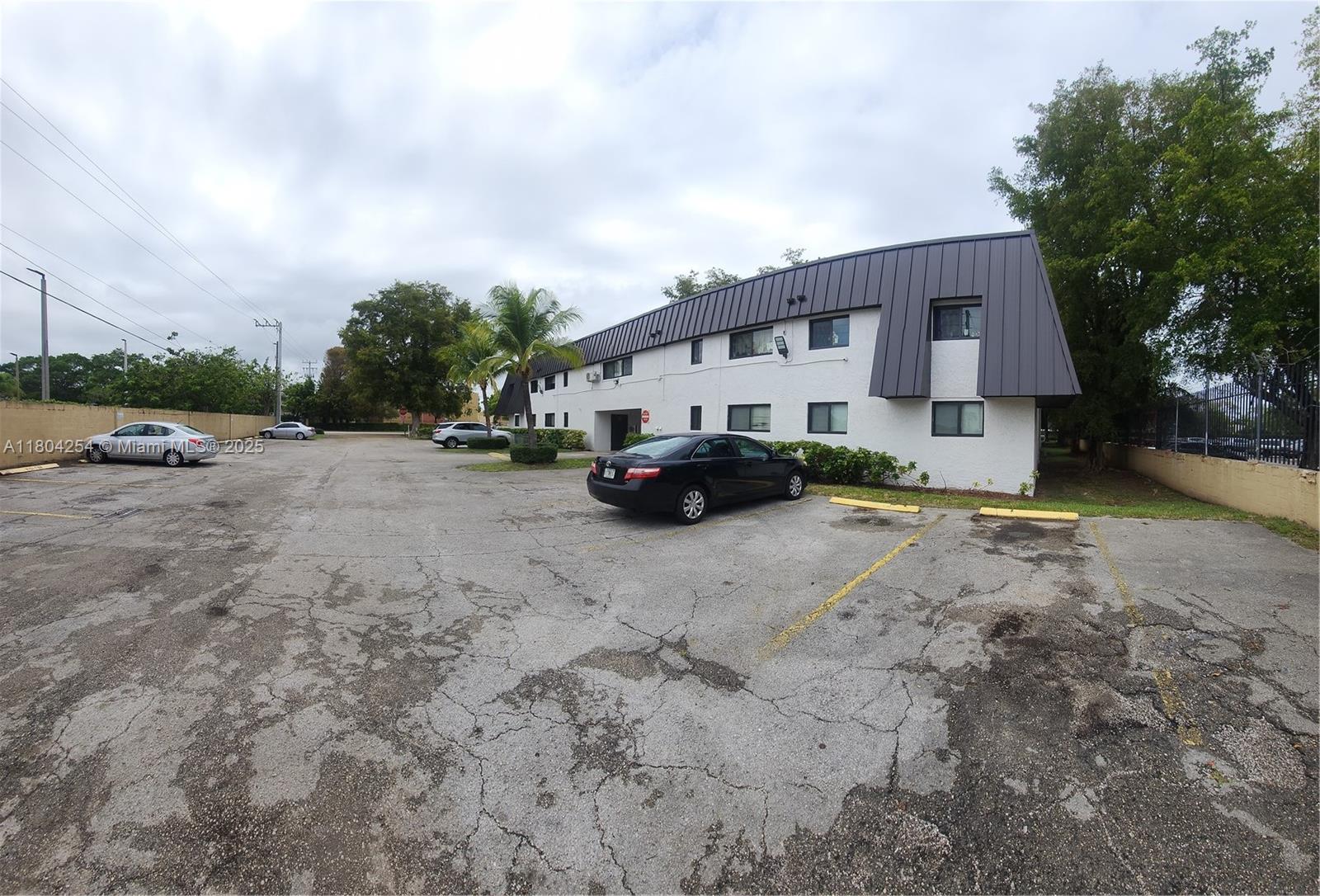 Property photo # 4