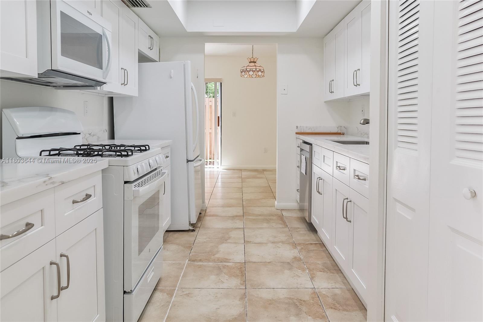Property photo # 8