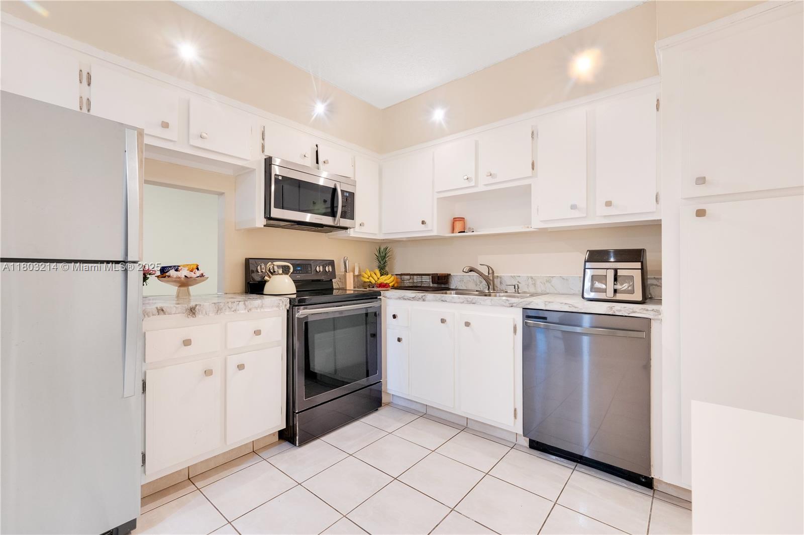 22735 SW 66th Ave #103, Boca Raton, Florida image 6