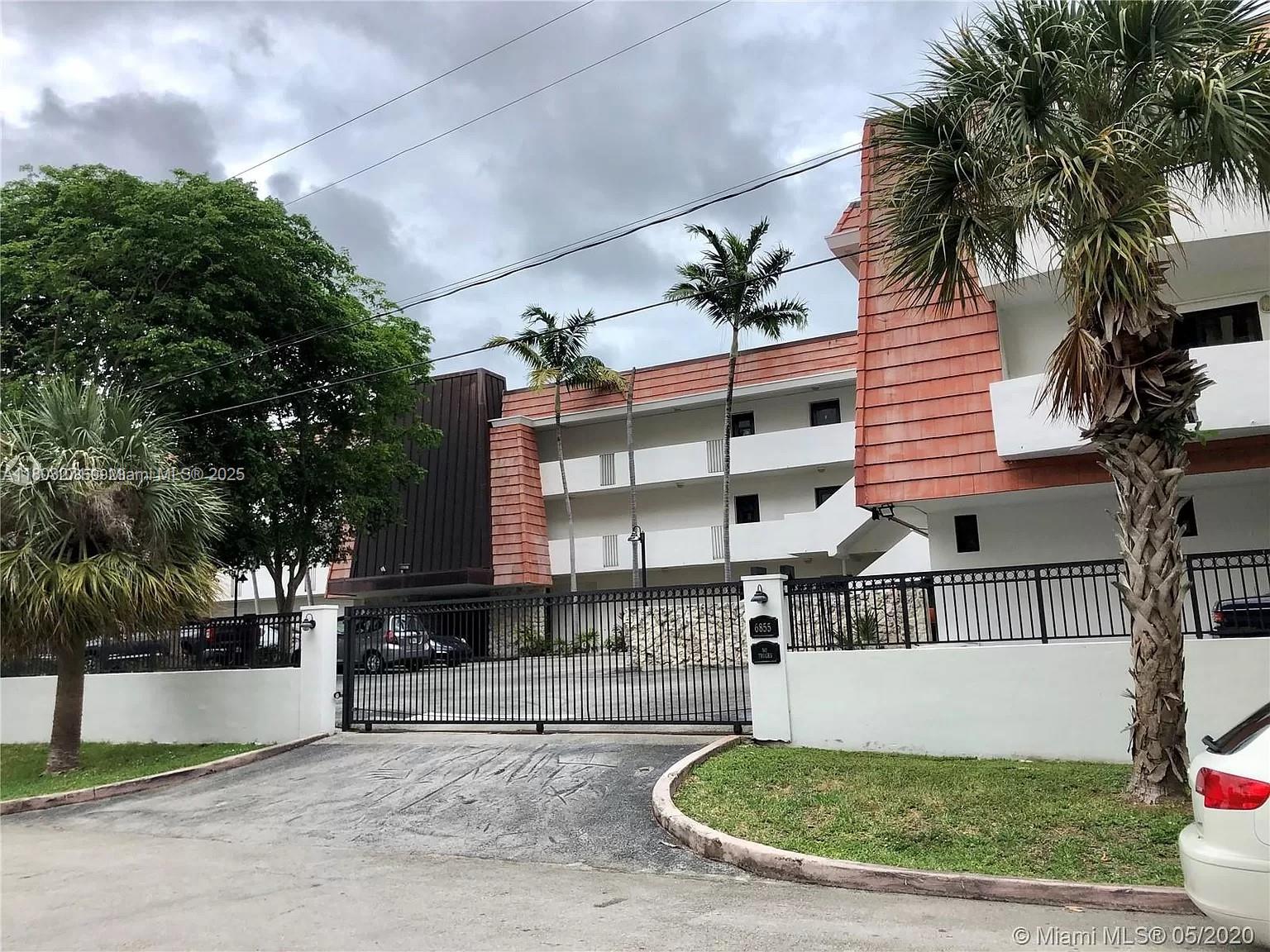 6855 Edgewater Dr #1CS, Coral Gables, Florida image 2