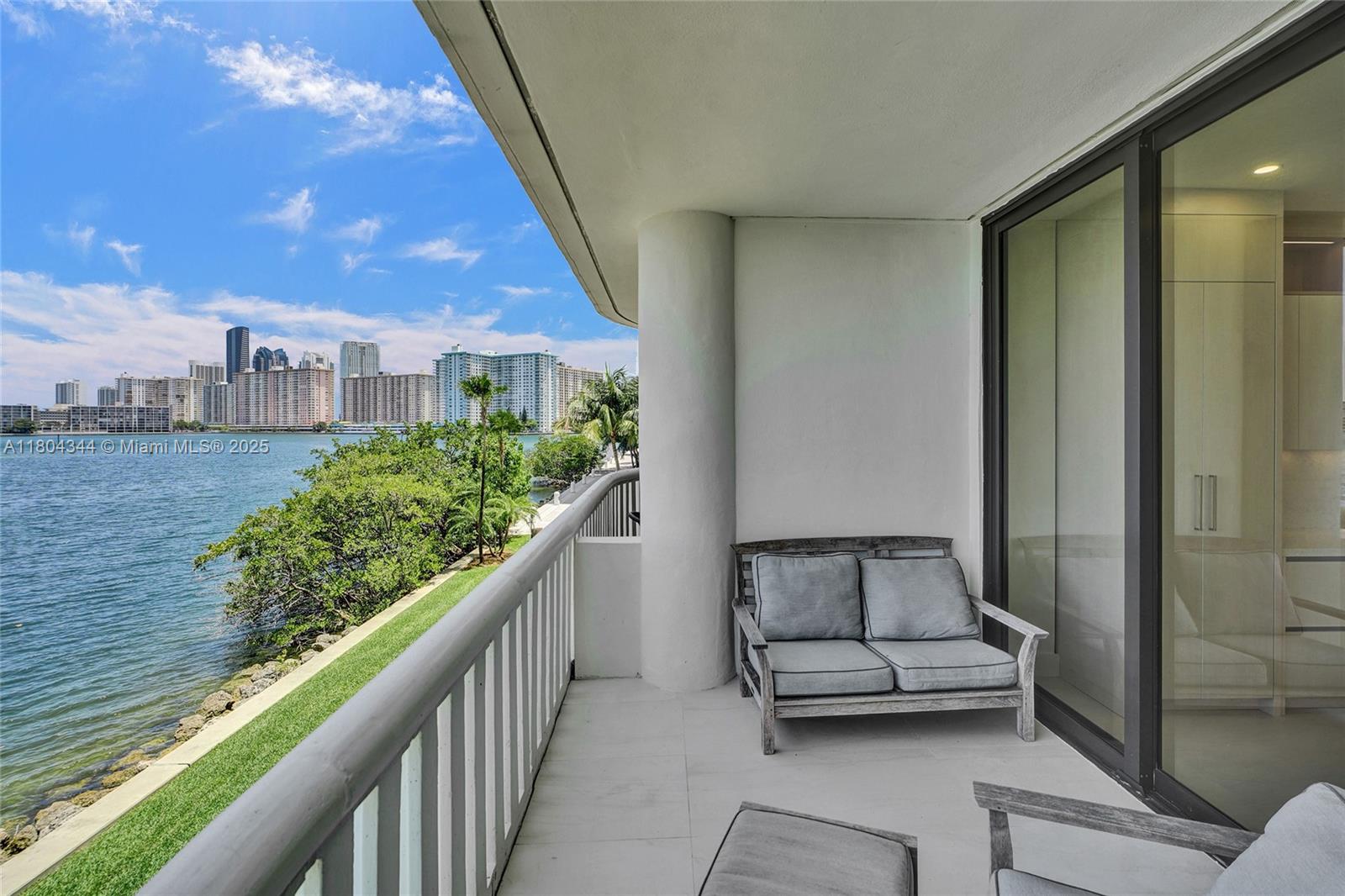 3000 Island Blvd #TH-5, Aventura, Florida image 26