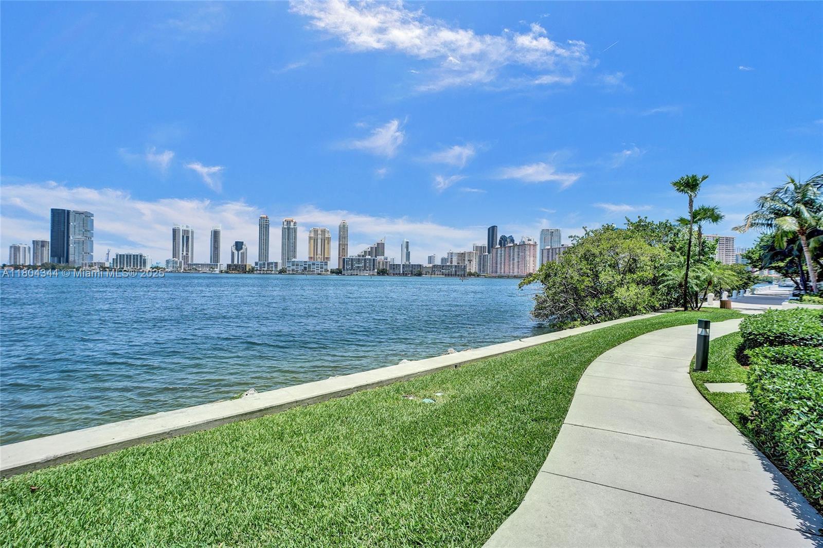 3000 Island Blvd #TH-5, Aventura, Florida image 35