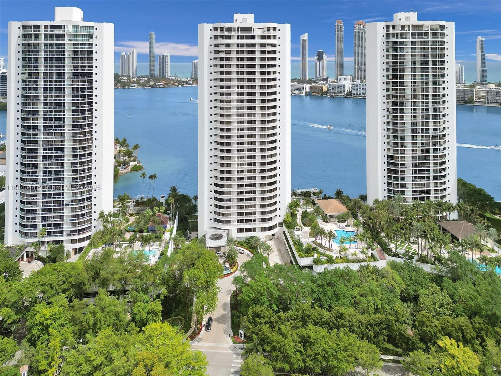 3000 Island Blvd #TH-5, Aventura, Florida image 45