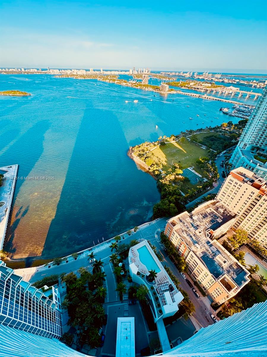 Condo for Rent in Miami, FL