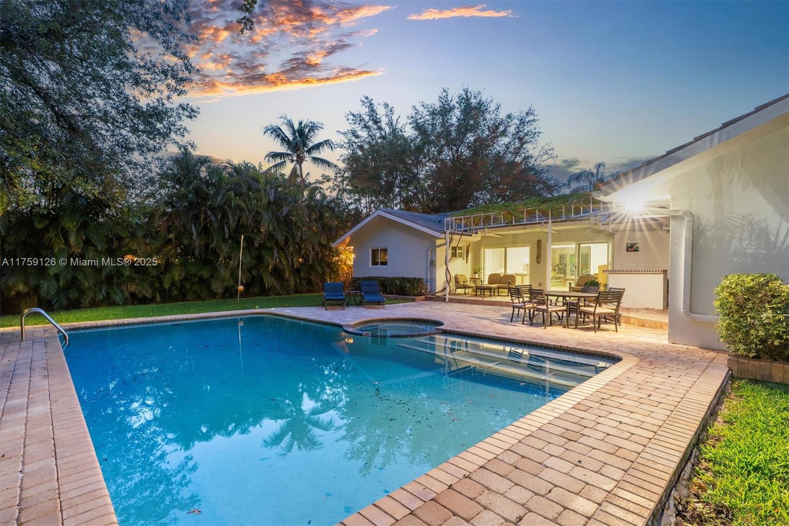 5930 SW 81 St, South Miami, Florida image 30