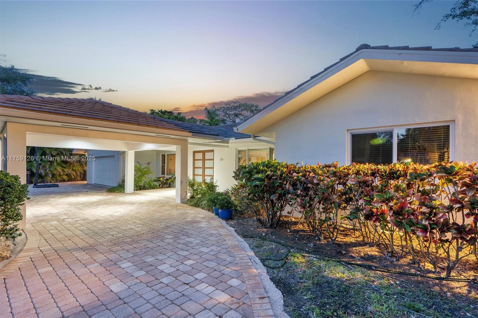 5930 SW 81 St, South Miami, Florida image 5
