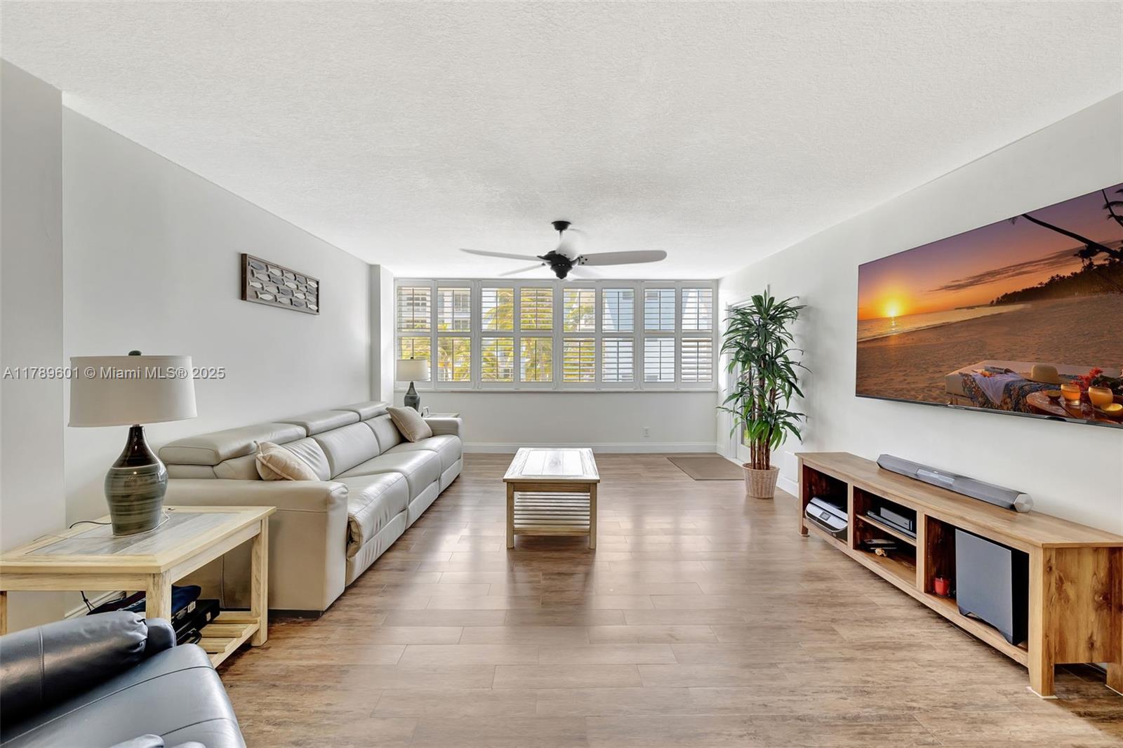 800 SE 20th Ave #303, Deerfield Beach, Florida image 9