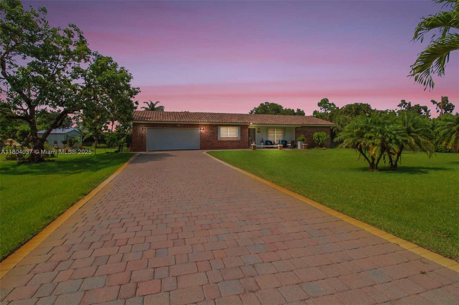 12411 SW 12th St, Davie, Florida image 1