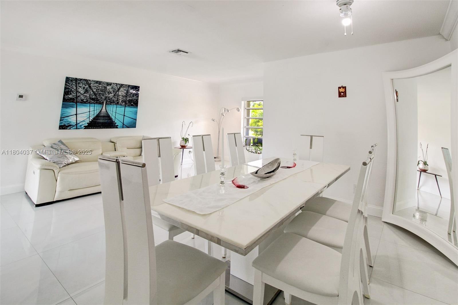 12411 SW 12th St, Davie, Florida image 12