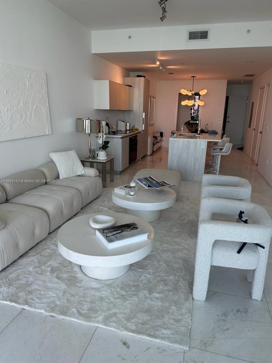 480 NE 31st St #3203, Miami FL 33137
