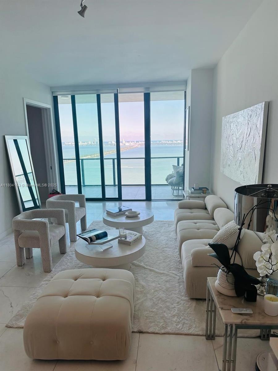 480 NE 31st St #3203, Miami FL 33137