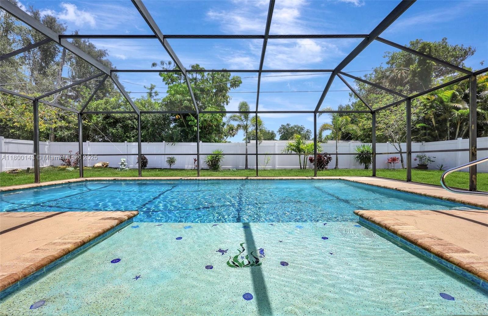 124 Flame Vine Drive, Naples, Florida image 13