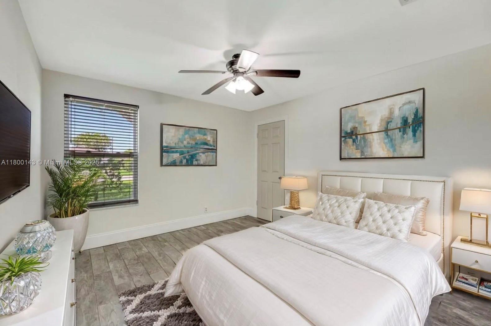 124 Flame Vine Drive, Naples, Florida image 9