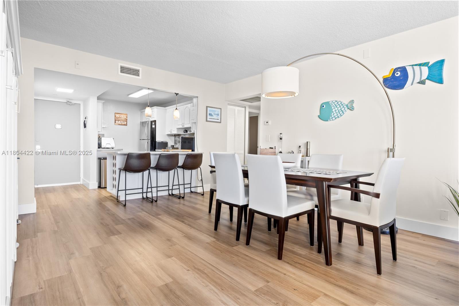 20301 W Country Club Dr #1623, Aventura, Florida image 10