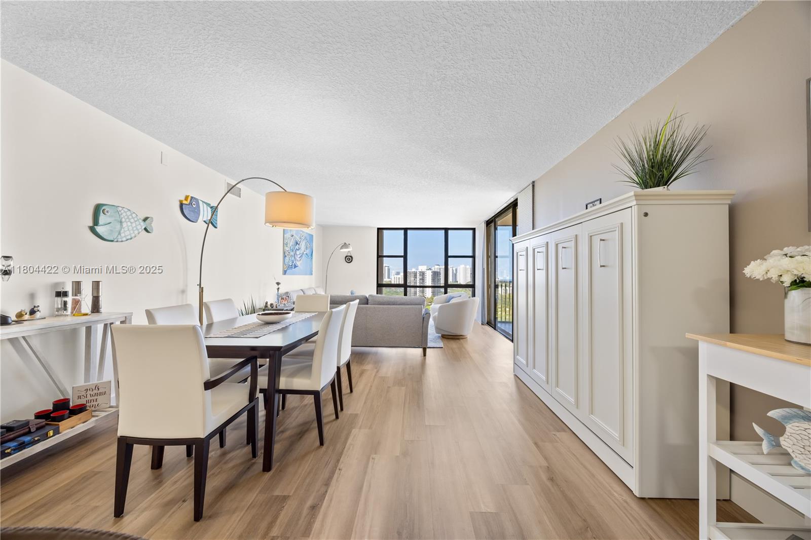20301 W Country Club Dr #1623, Aventura, Florida image 16