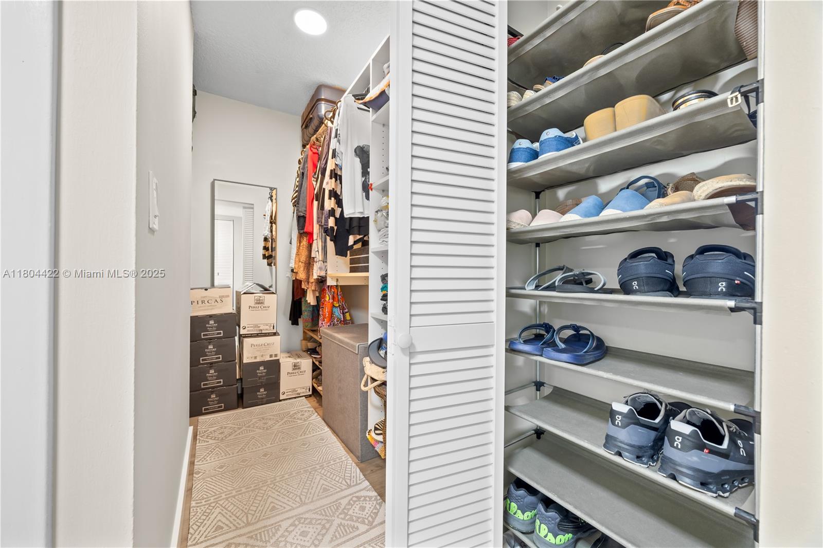 20301 W Country Club Dr #1623, Aventura, Florida image 27