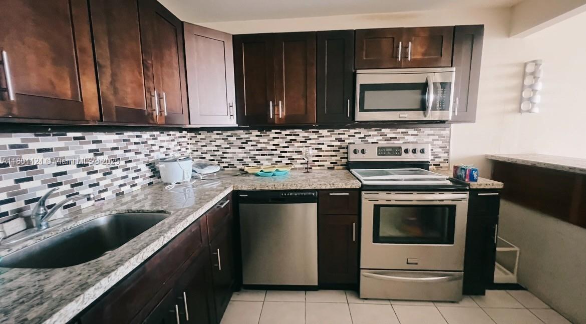 2025 164th St Unit 506, North Miami Beach, Florida 33162