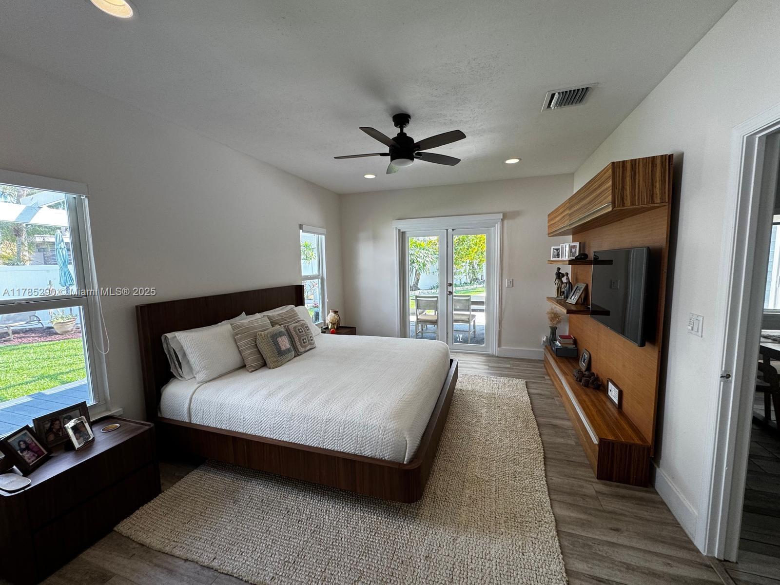 101 SW 101st Ter, Plantation, Florida image 8