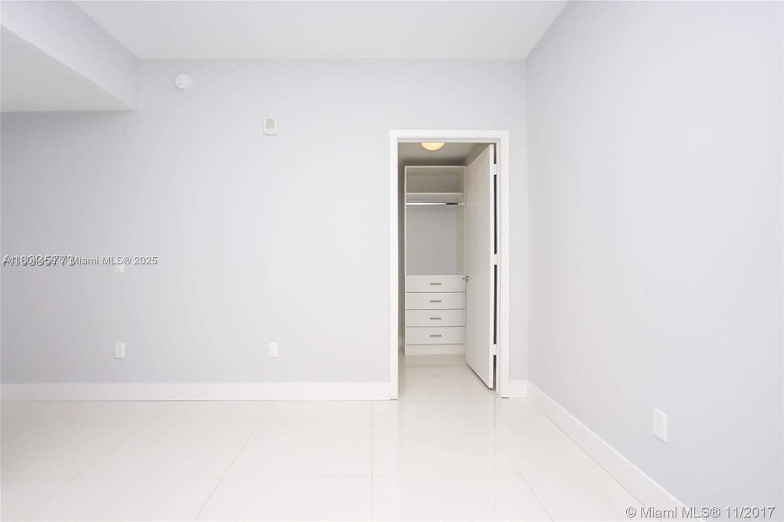 2900 NE 7th ave #1404, Miami FL 33137