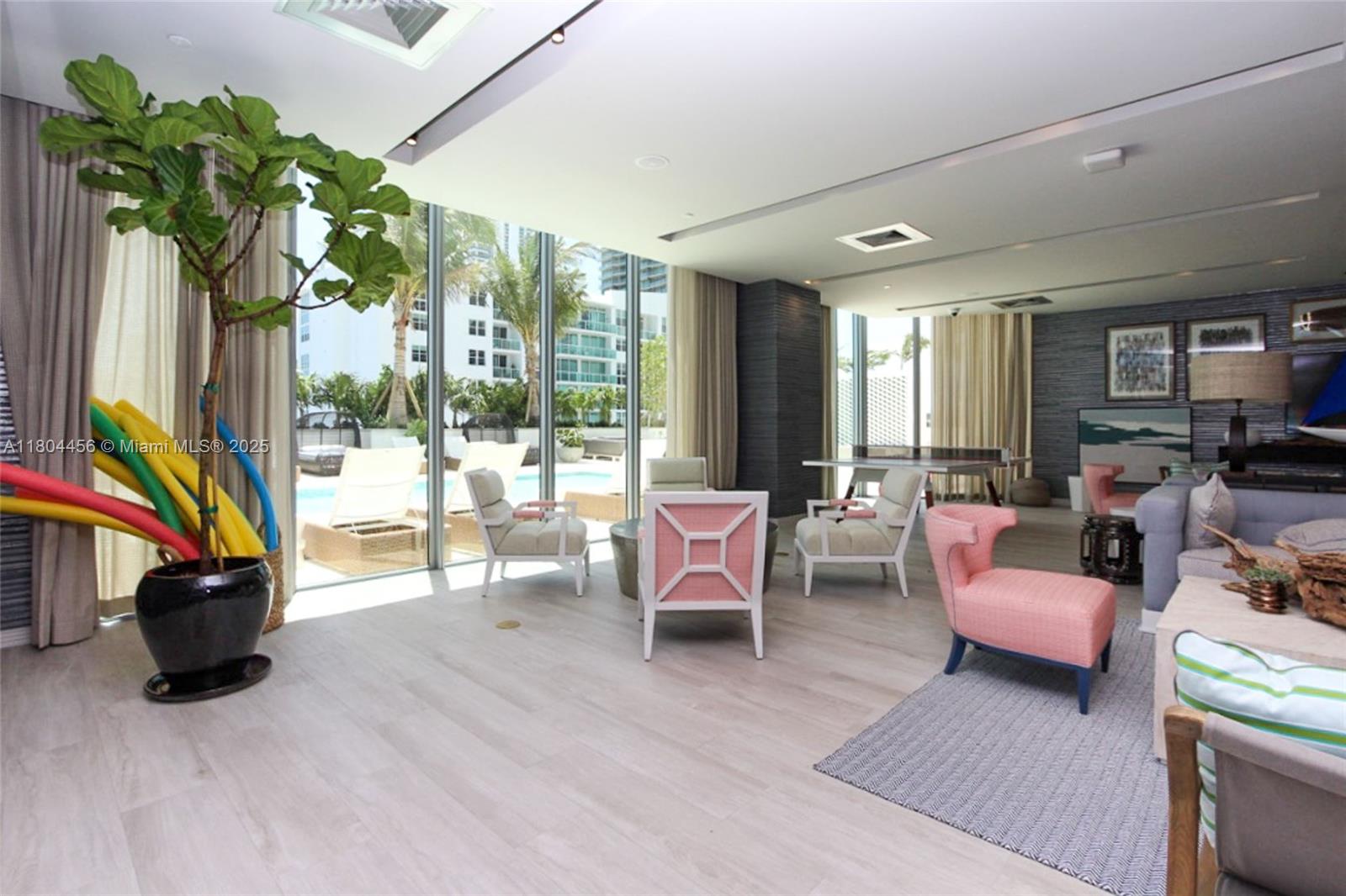 2900 NE 7th ave #1404, Miami FL 33137