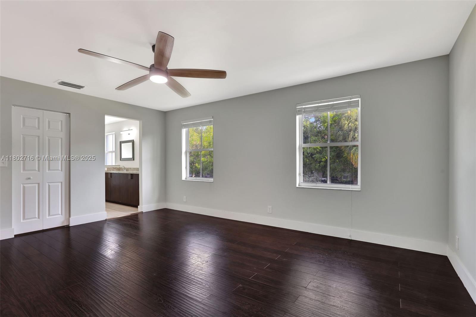 6631 Saltaire Ter, Margate, Florida image 15