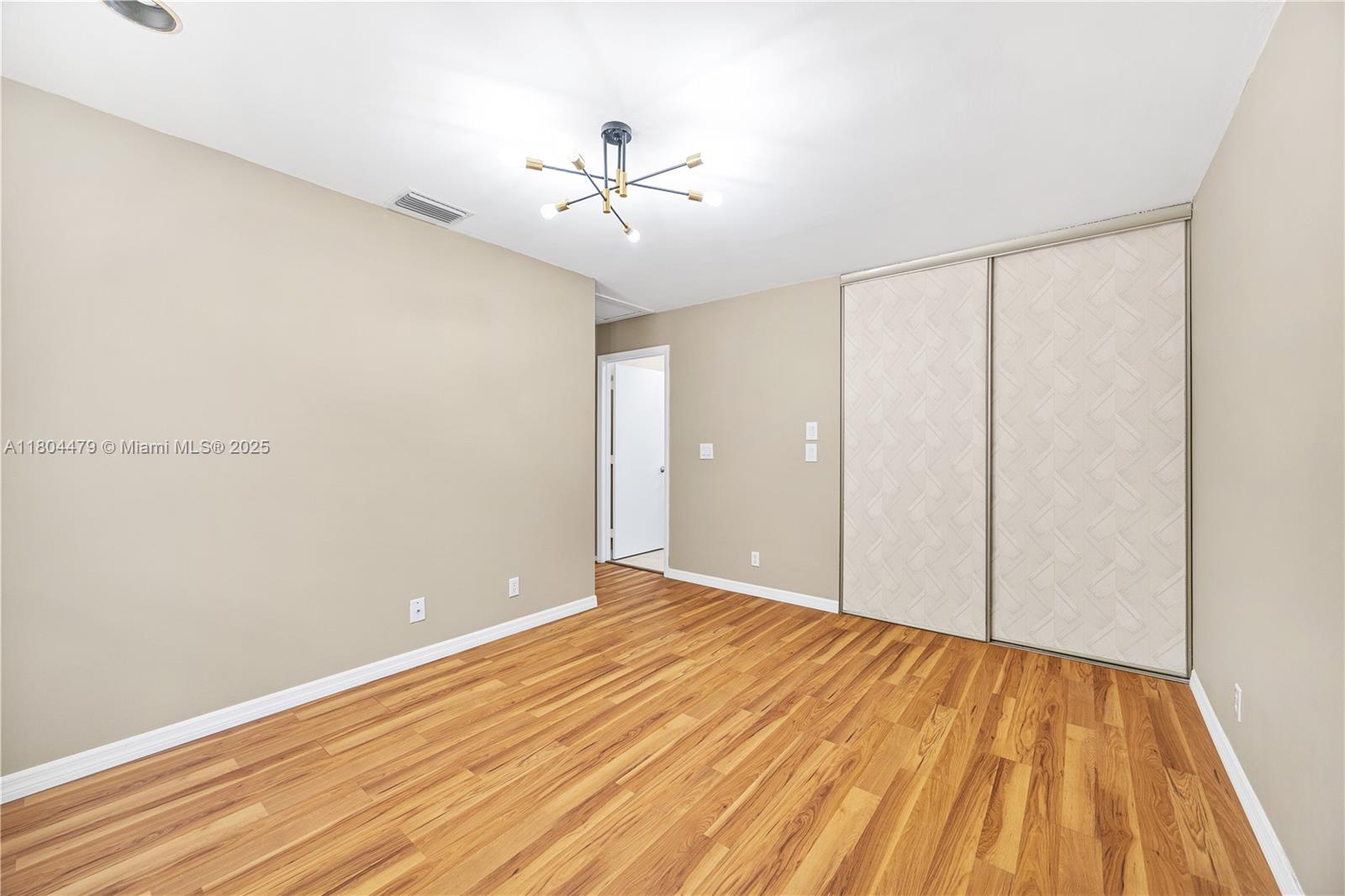 2717 N Carambola Cir N #17101, Coconut Creek, Florida image 10