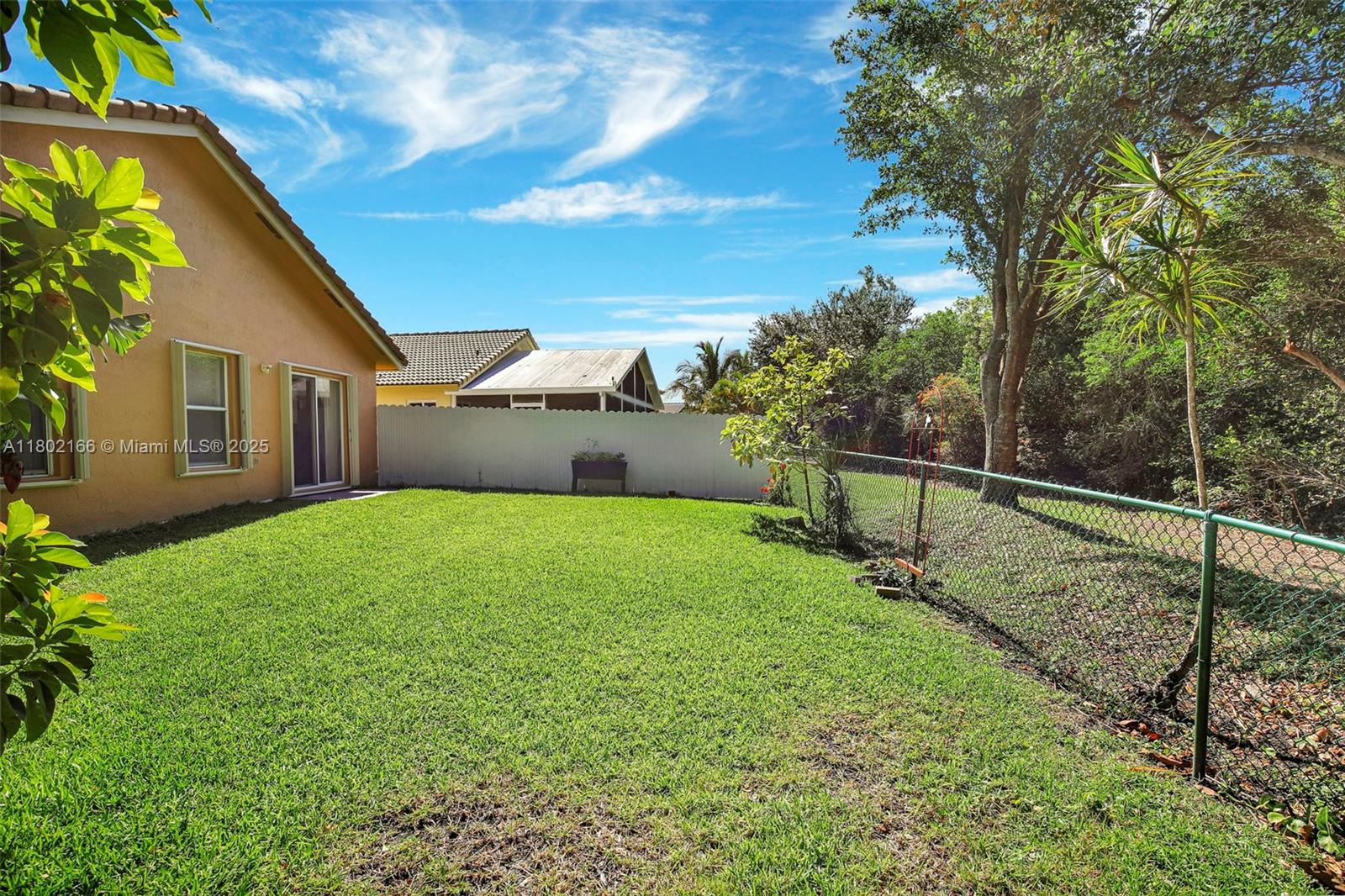 Listing Photo 34