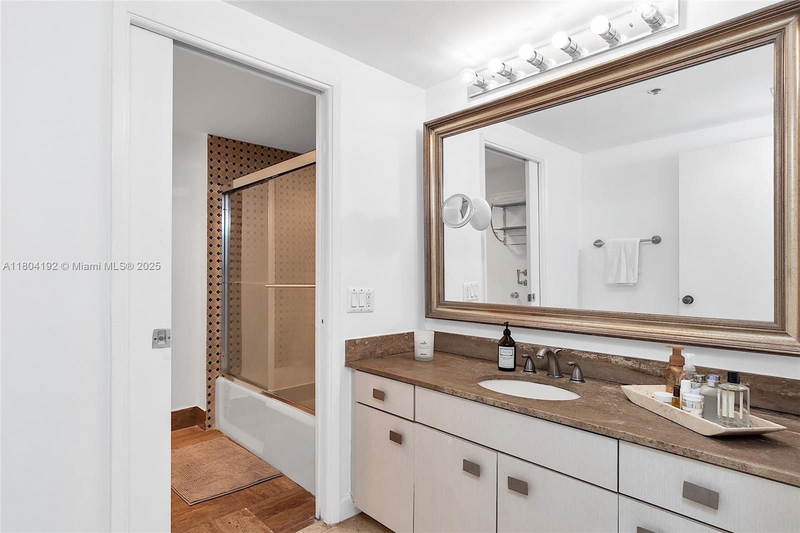 1581 Brickell Ave #707, Miami FL 33129