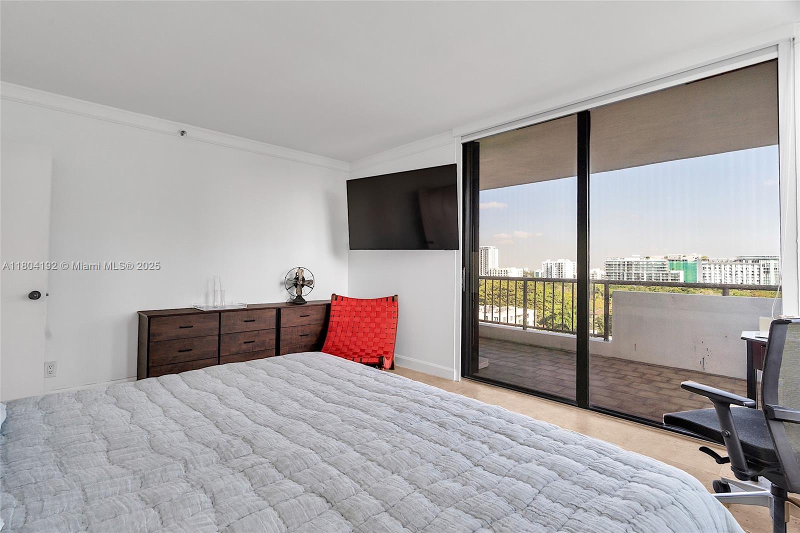 1581 Brickell Ave #707, Miami FL 33129