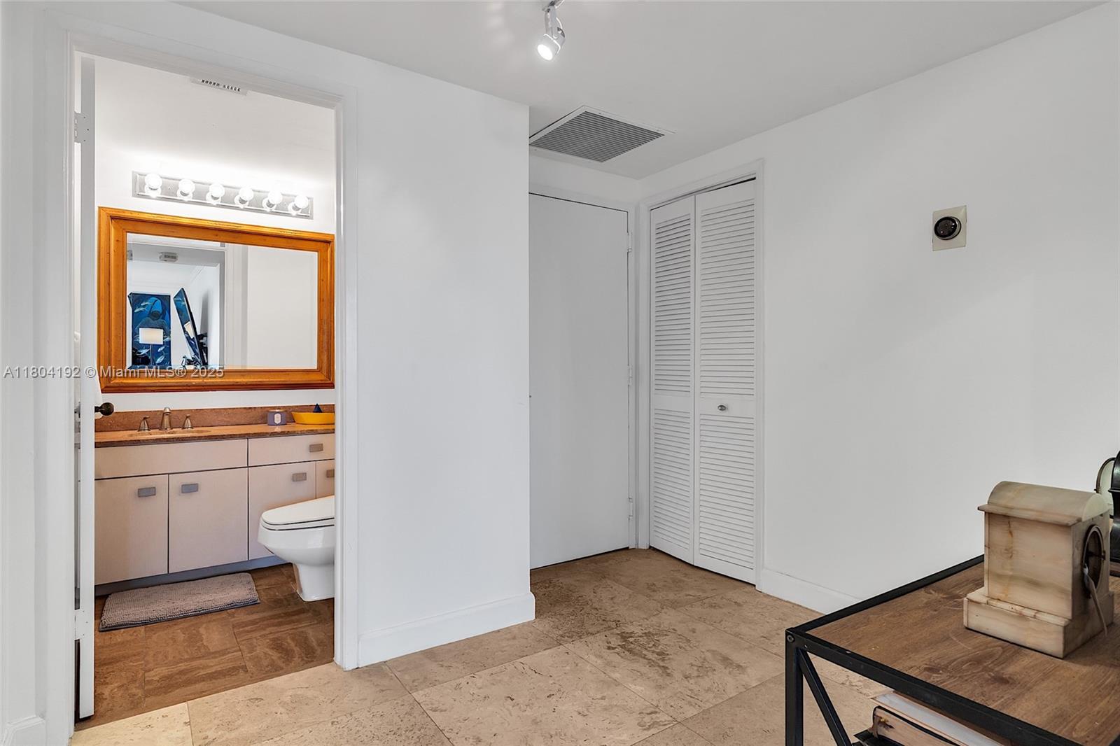 1581 Brickell Ave #707, Miami FL 33129