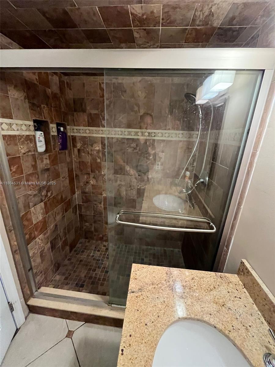 Property photo # 8