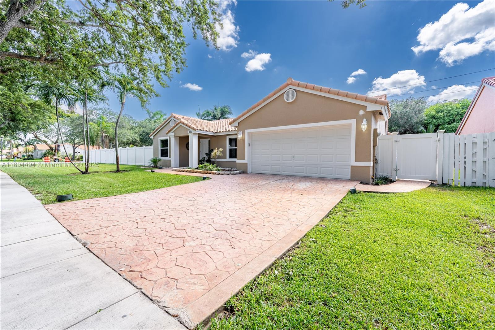 Property photo # 6